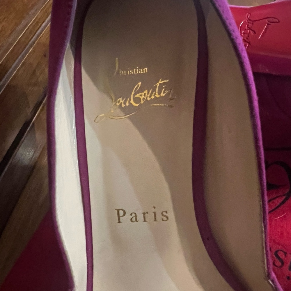 Christian Louboutin Vibrant Fuchsia Heels - Picture 5 of 8